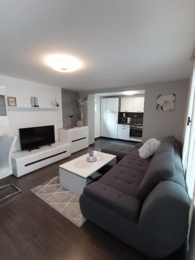 Apartamento Petra Ðakovo Exterior foto
